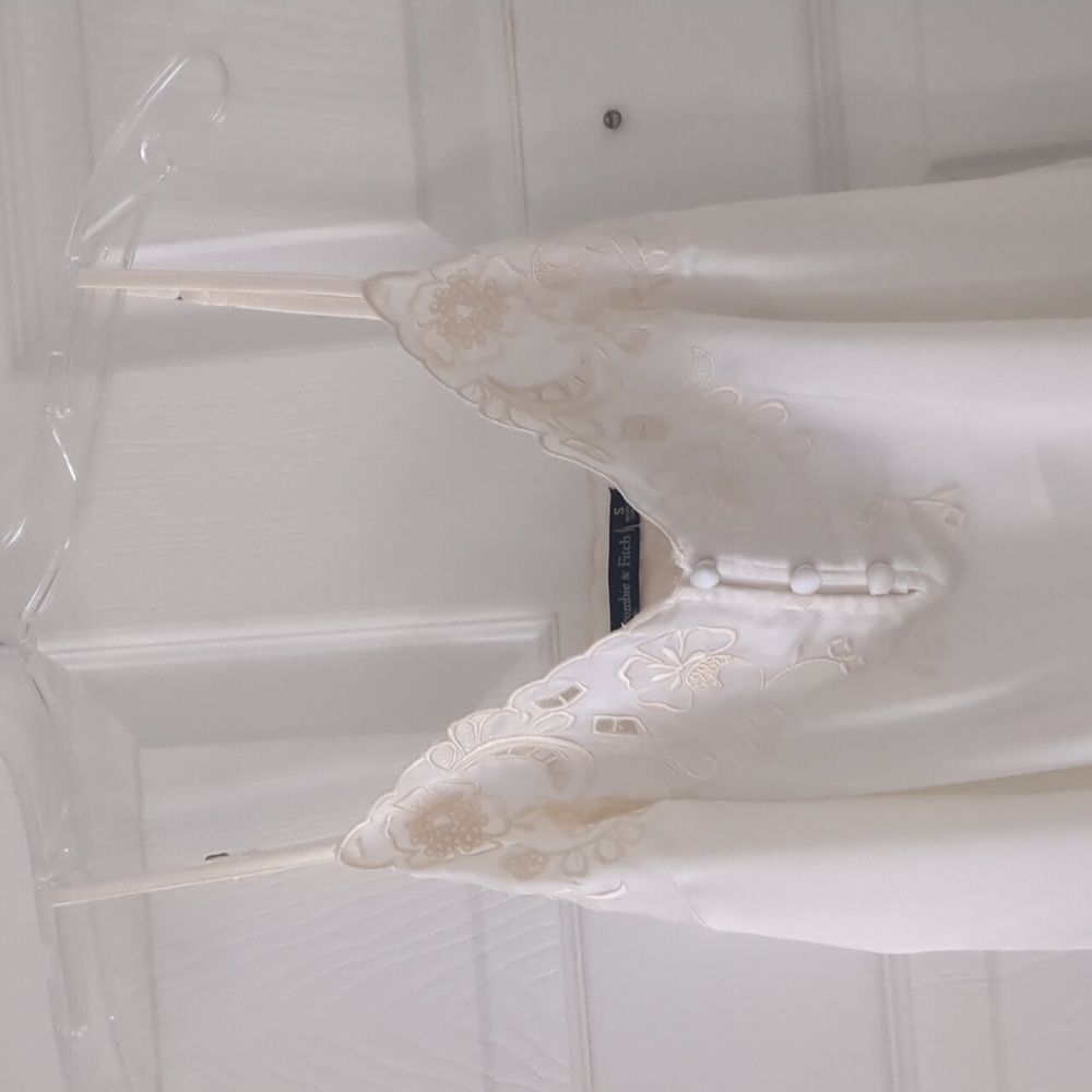 NWT | A&F Cream Bodysuit | Small